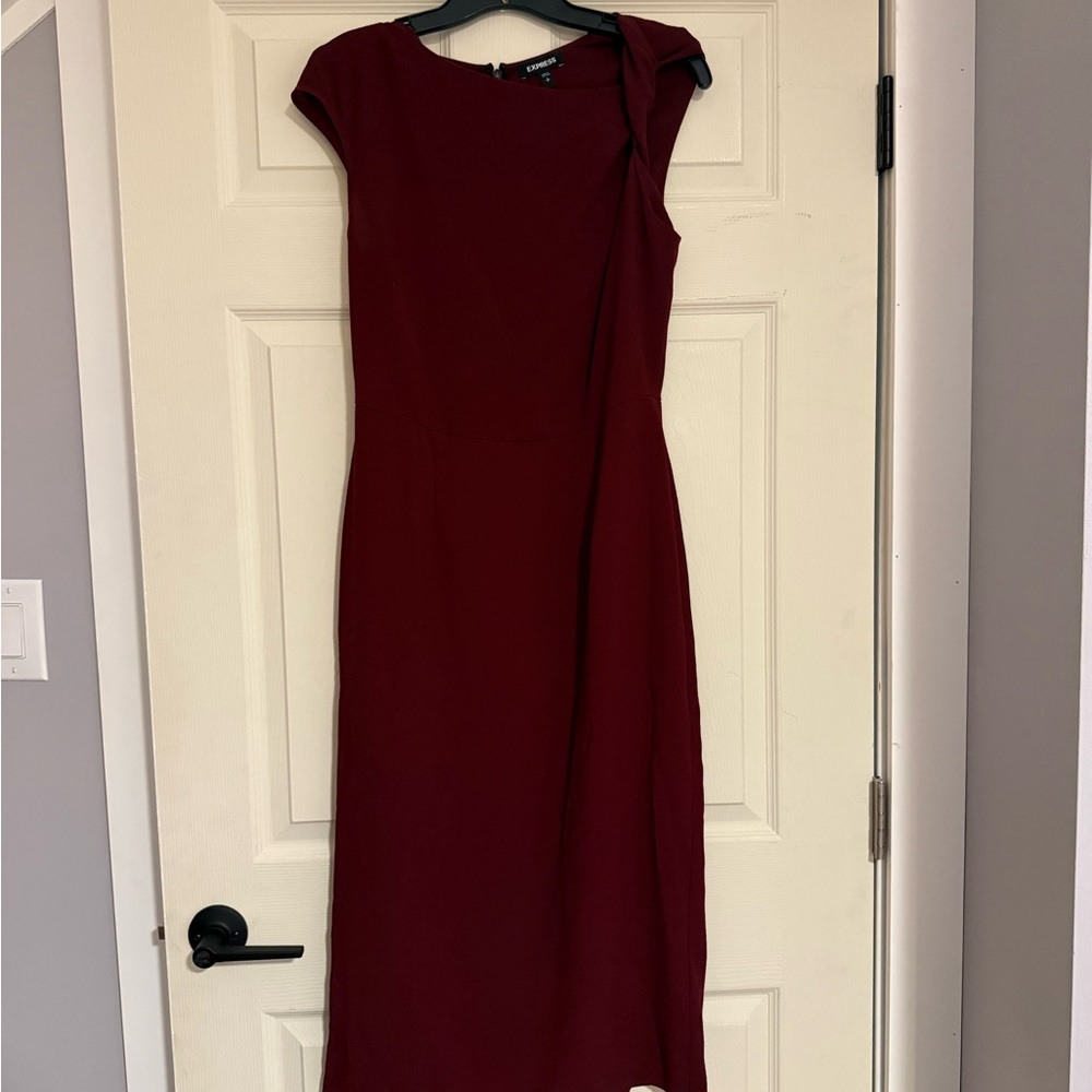 Express Deep Red Midi Dress